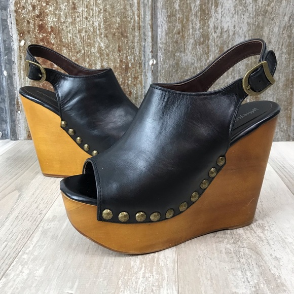 Jeffrey Campbell Shoes - Jeffrey Campbell Snick Black Platform Sandal 9.5